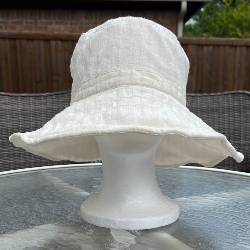 Scala White Bucket Hat with Brown Accents - Picture 2 of 8